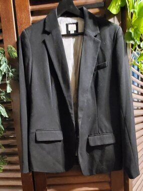 Ladies Suit Jacket with Pinstripe Lining